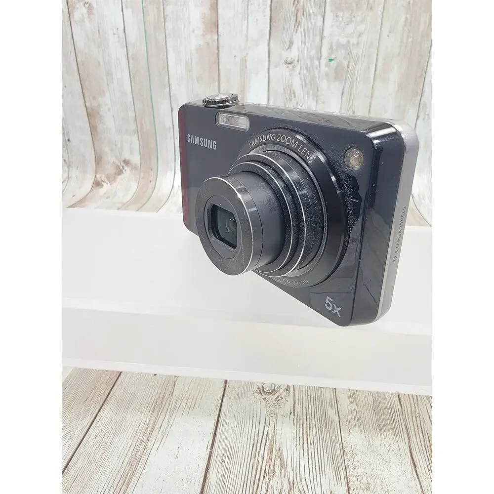 Samsung TL210 Compact Digital Camera 5x Optical Zoom Built-in Flash Black
